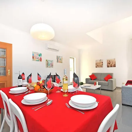 Apartment In Albufeira With Sea Beach Albufeira