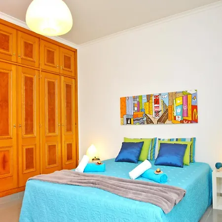 Apartment In Albufeira With Sea Beach Διαμέρισμα Αλμπουφέιρα